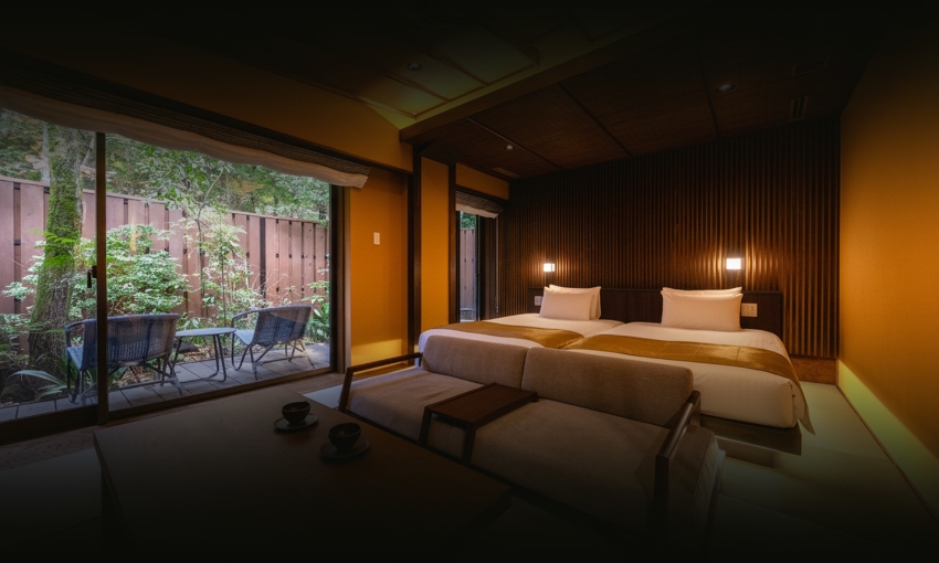 箱庭の美しい日本庭園を眺めながら楽しむ露天風呂